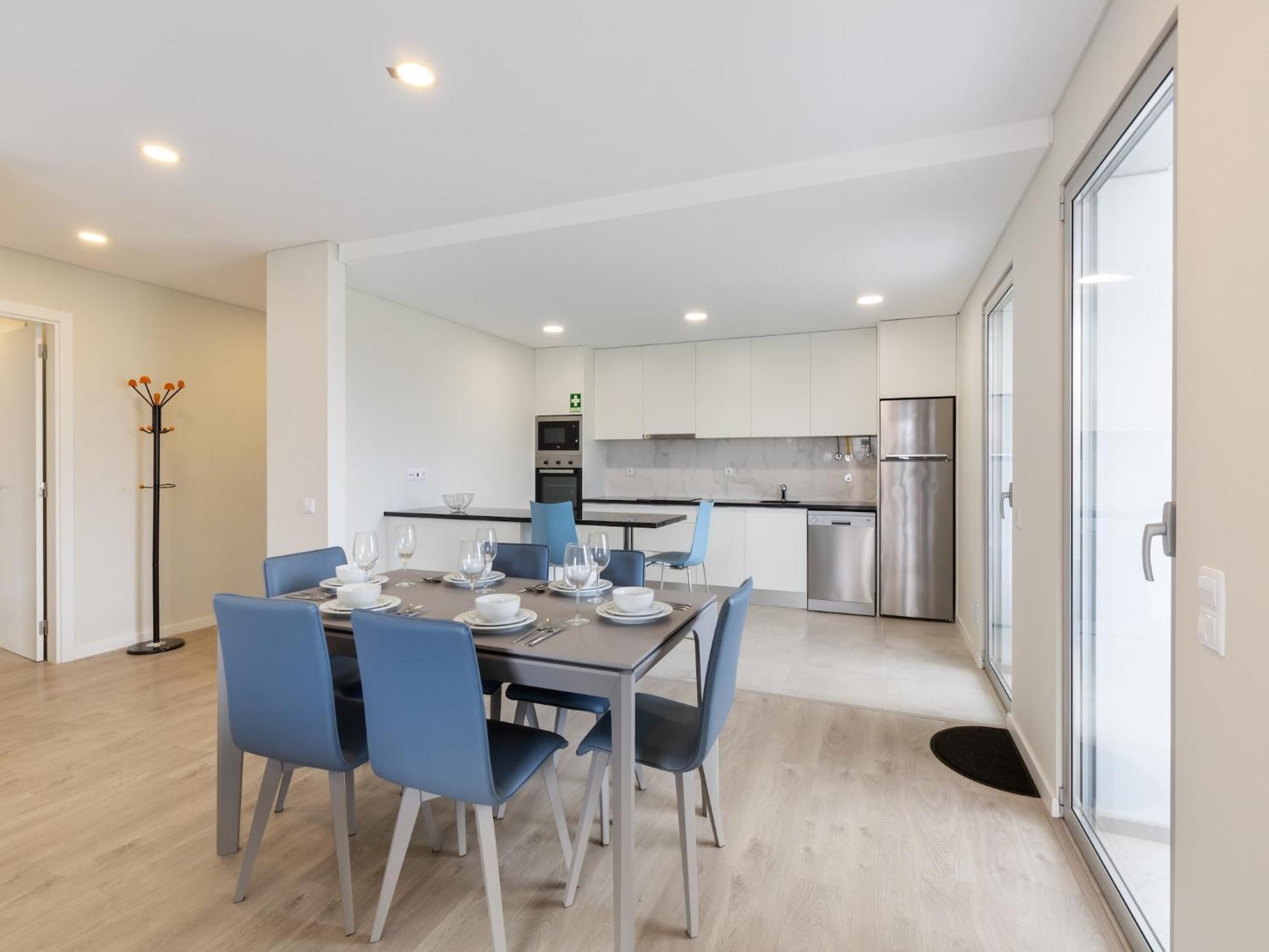 Beautiful Apartment In S O Martinho Do Porto With Balcony Sao Martinho do Porto Ngoại thất bức ảnh
