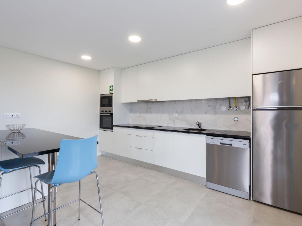 Beautiful Apartment In S O Martinho Do Porto With Balcony Sao Martinho do Porto Ngoại thất bức ảnh